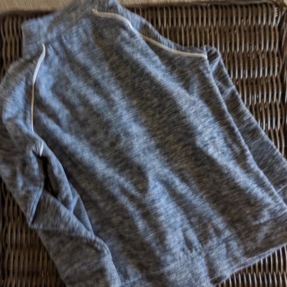 🔥 Puma Hoodie - Picture 5 of 6